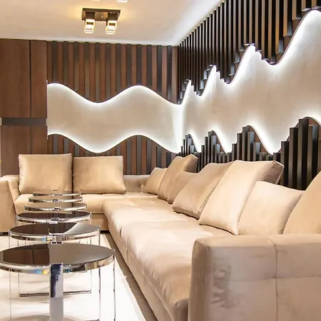 Apartmanhotel Paradiso 4*