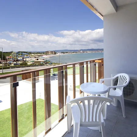 Paradiso Apartmanhotel