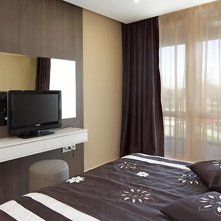 Paradiso Aparthotel Nessebar