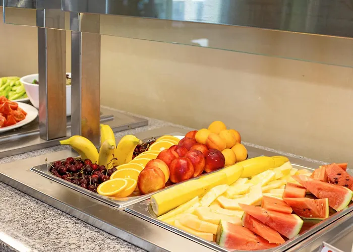 Paradiso Aparthotel 4*