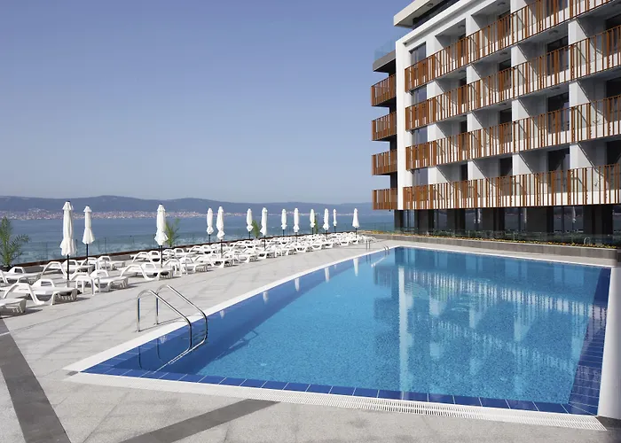 Aparthotel Paradiso 4* Nesebar